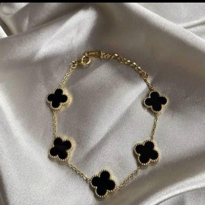 Four Leaf Clover
